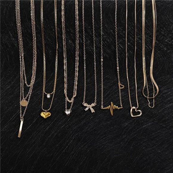 16-Piece Gold Pendant Necklace Set – Minimalist Fashion Jewelry Collection - Picture 6 of 6